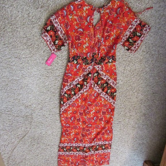 NWT Xhilaration XS Red Black Floral Maxi Chiffon Dress Open Back Side Slits - Picture 2 of 3